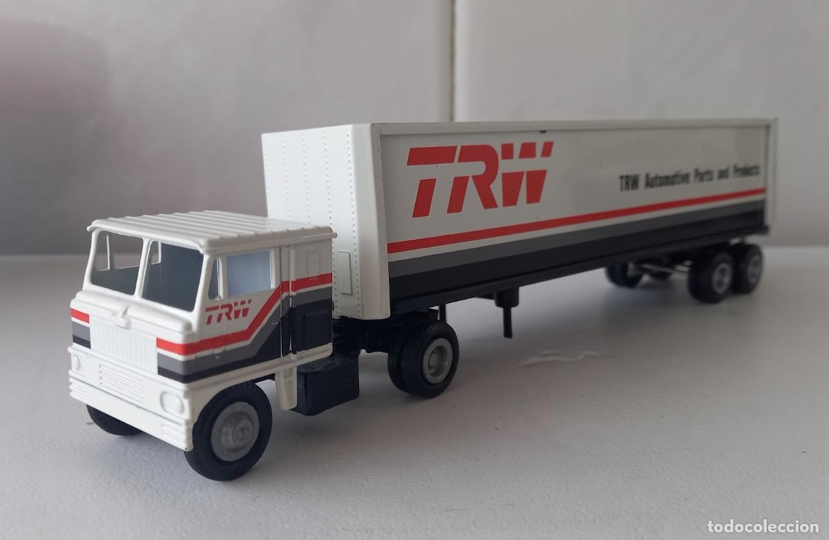 Voitures &agrave; l'&eacute;chelle: Camion WHITE cabover