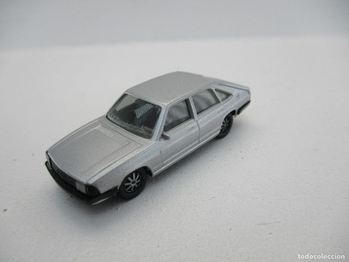Coches a escala: COCHE ESCALA 1:87 REF B13 - Foto 1