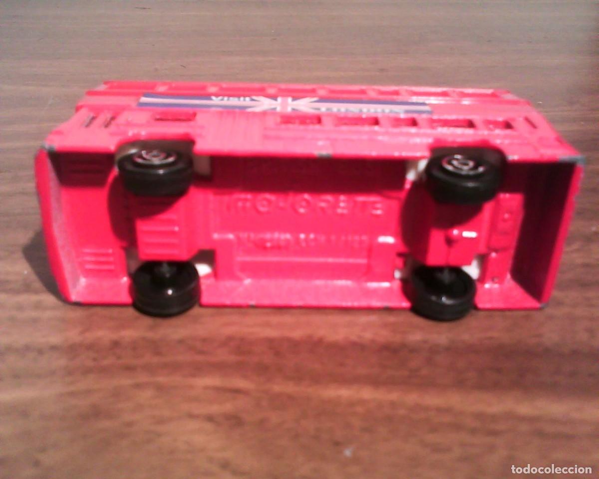 Coches a escala: BRITISH BUS y POMPIER MAJORETTE - Foto 3