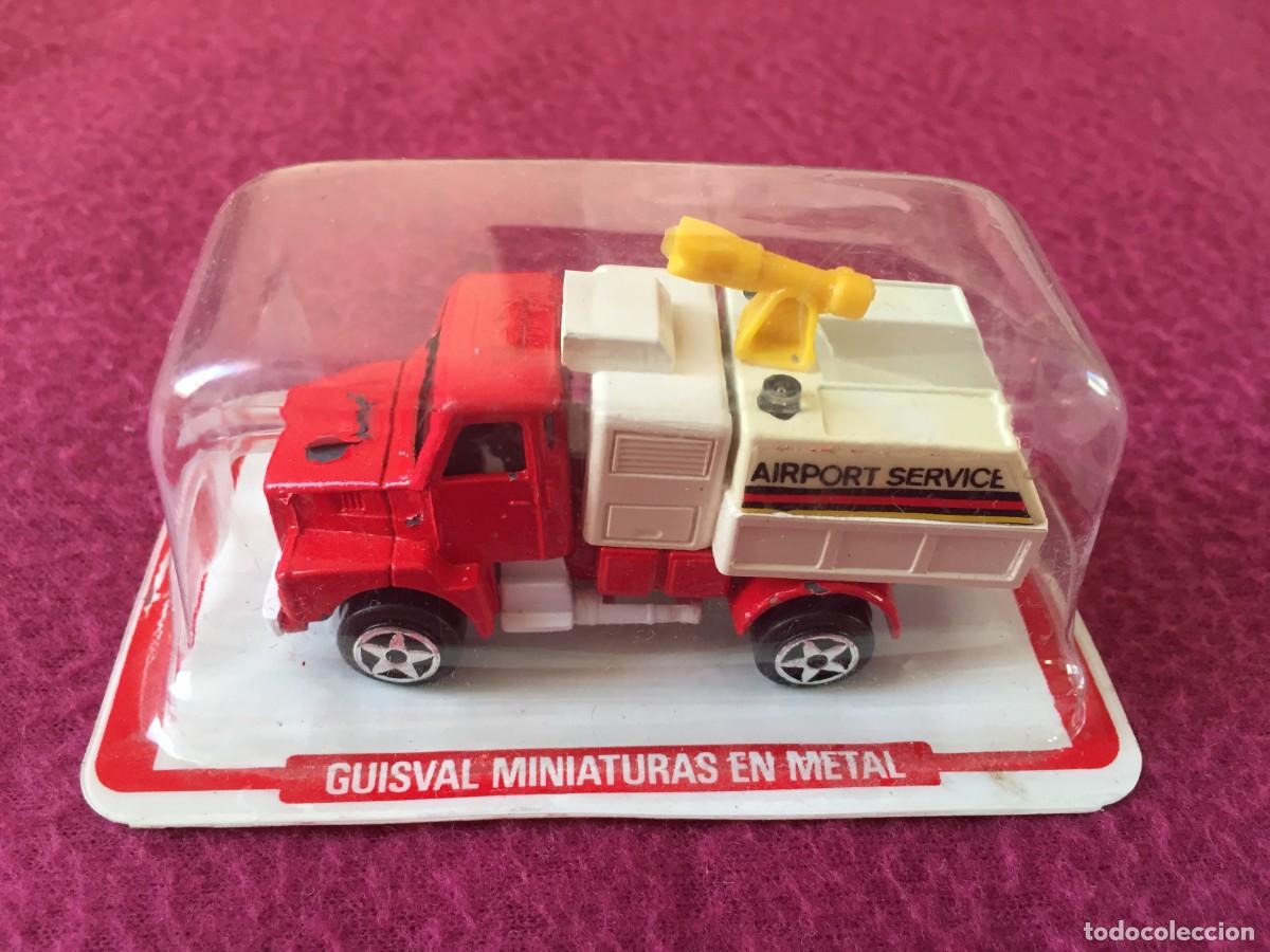Coches a escala: GUISVAL / CAMION BOMBEROS AEROPUERTO - AIRPORT SERVICE - EN SU BLISTER ORIGINAL