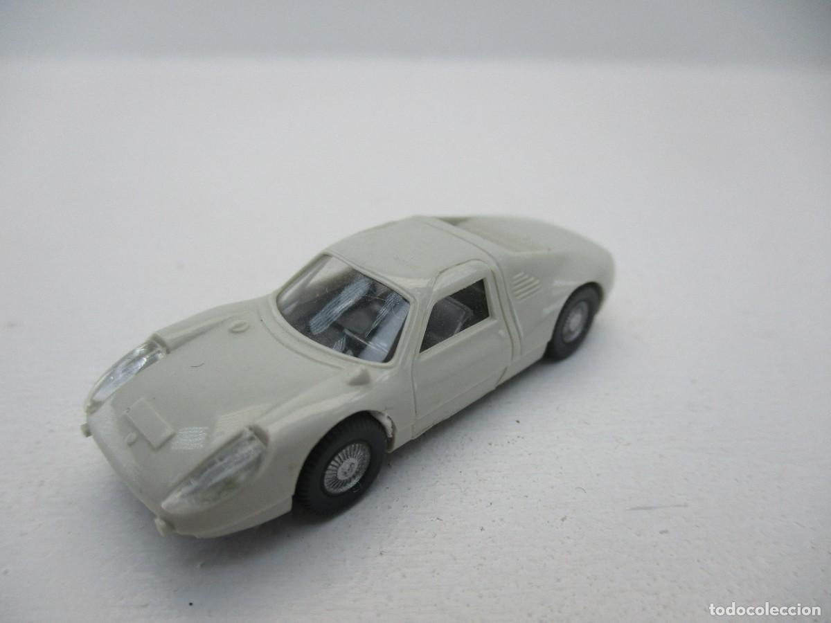 Coches a escala: COCHE ESCALA 1:87 REF B11 - Foto 1