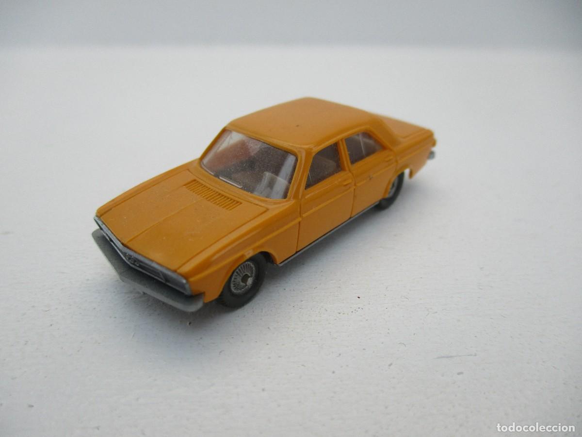 Coches a escala: COCHE ESCALA 1:87 REF B14 - Foto 1