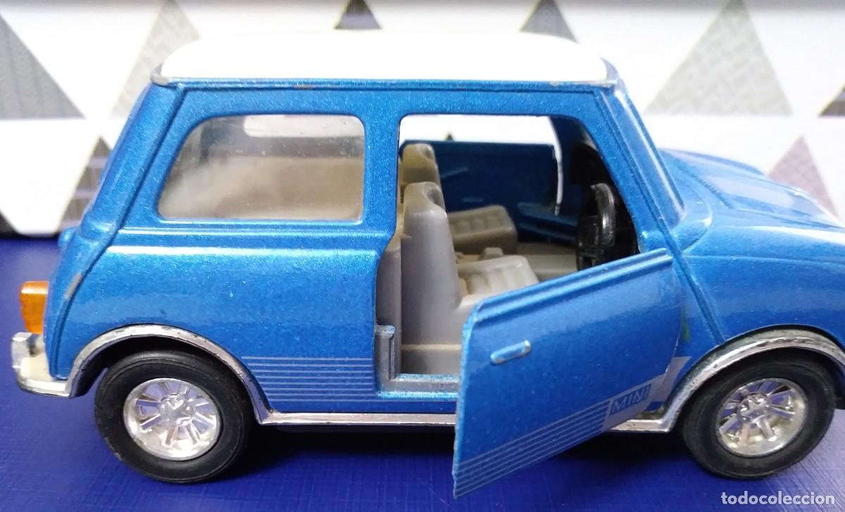 Coches a escala: COCHE MINI DE COLOR AZUL - Foto 3