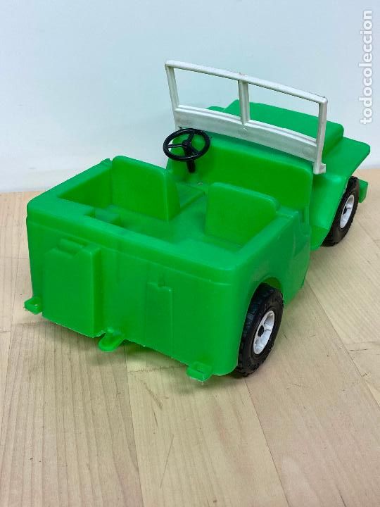 Coches a escala: Jeep DE GUTFER en plastico - Foto 2