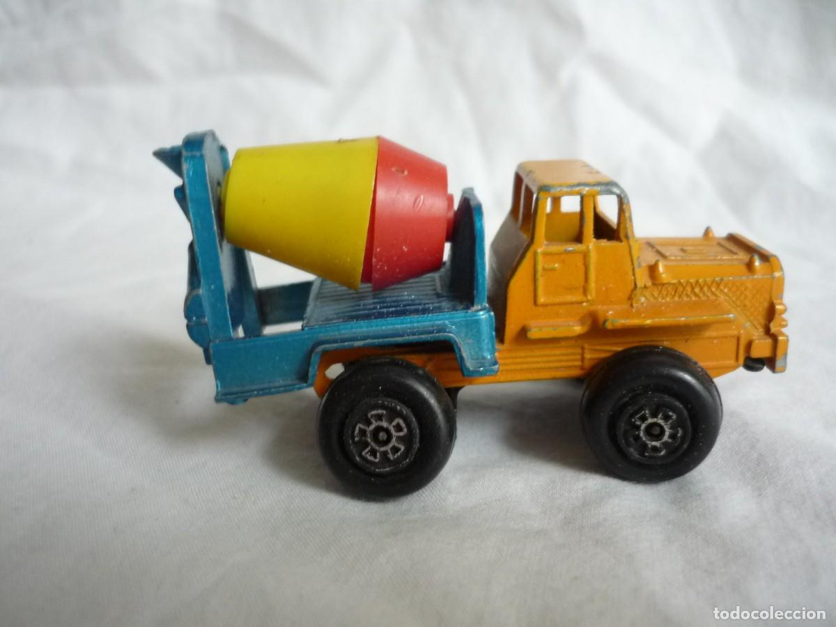 Coches a escala: Cami&oacute;n hormigonera de Guisval - Foto 4