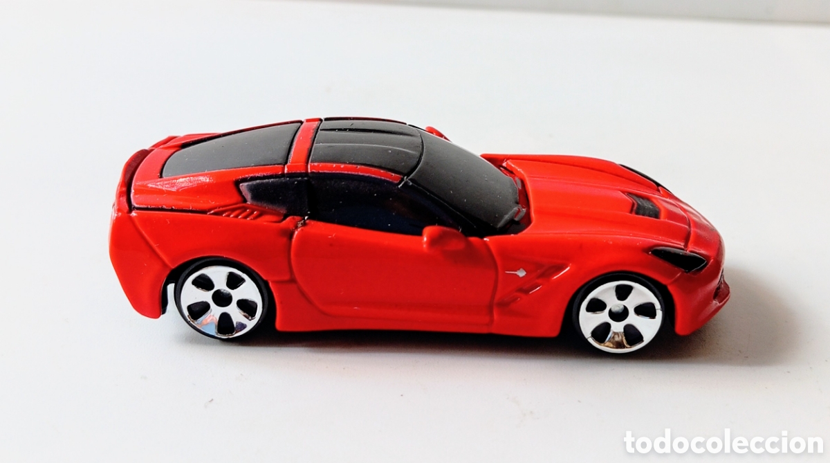 Coches a escala: CORVETTE STINGRAY 2014 / MAISTO / 1/64 APROX - Foto 4