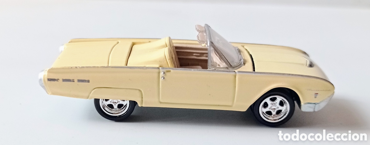 Coches a escala: FORD THUNDERBIRD SR / JOHNNY LIGHTNING/ 1:64 APROX/ - Foto 4
