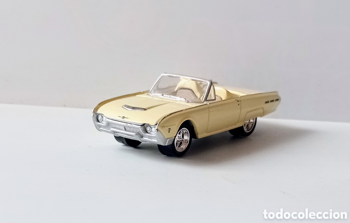 Coches a escala: FORD THUNDERBIRD SR / JOHNNY LIGHTNING/ 1:64 APROX/ - Foto 1