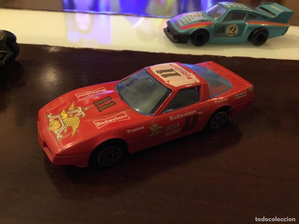 Coches a escala: CHEVROLET CORVETTE DE BURAGO 1/43 - Foto 1