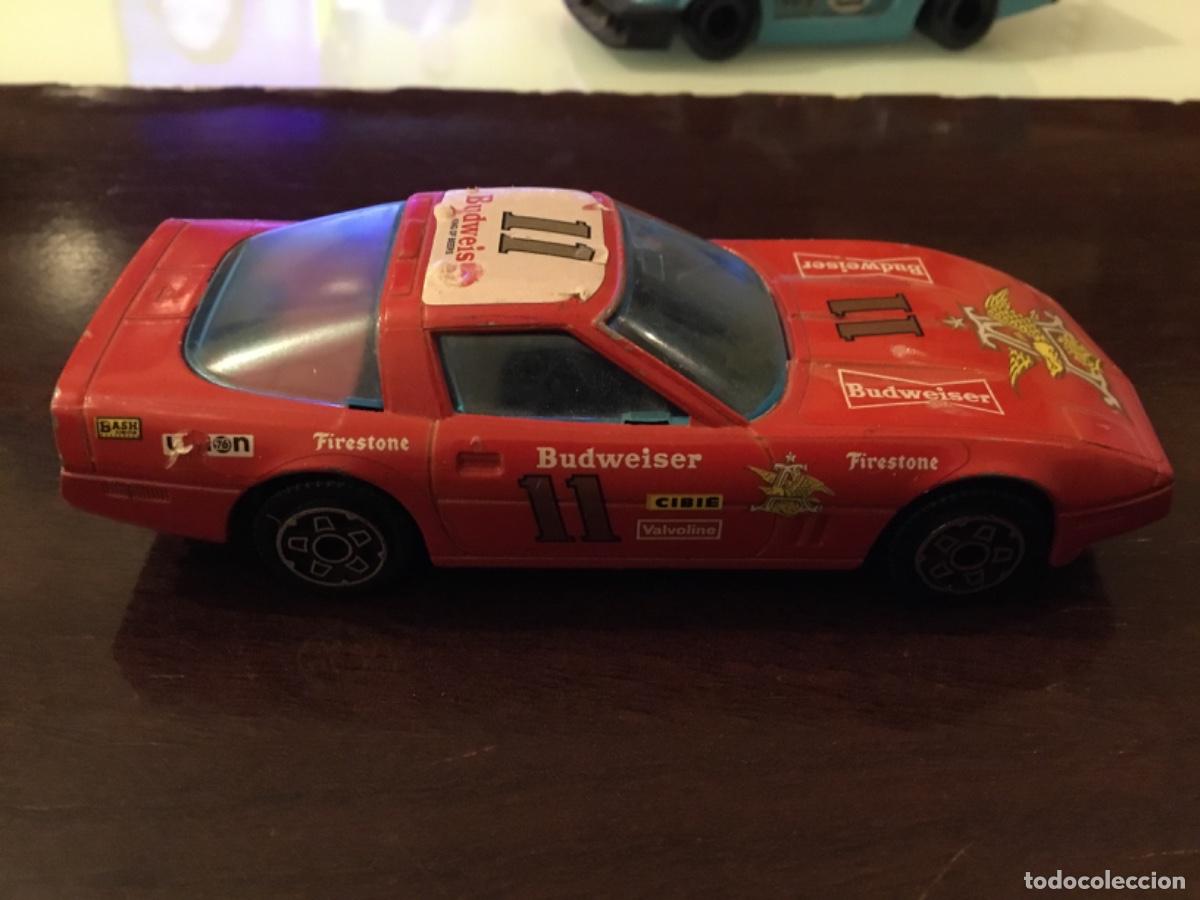 Coches a escala: CHEVROLET CORVETTE DE BURAGO 1/43 - Foto 2