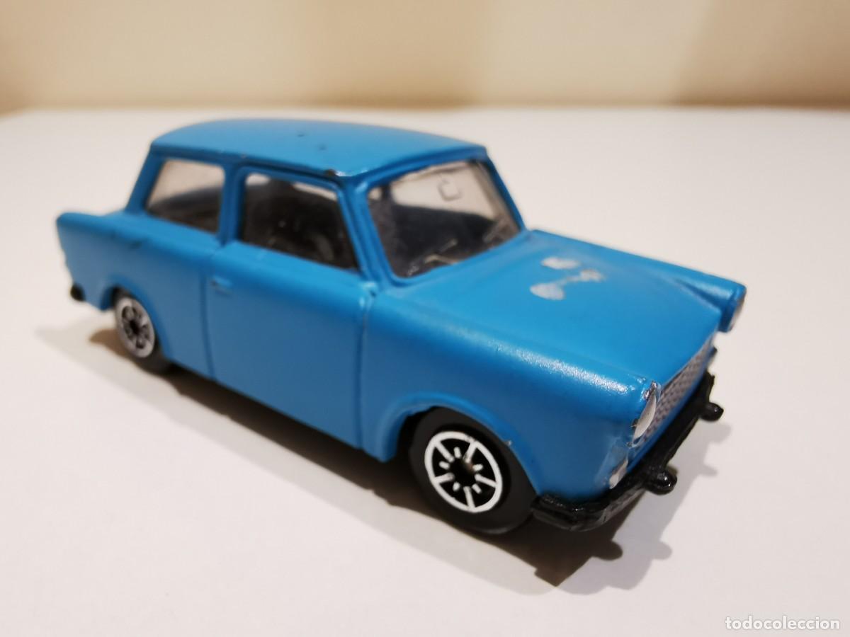 Coches a escala: Trabant Maisto 1/64