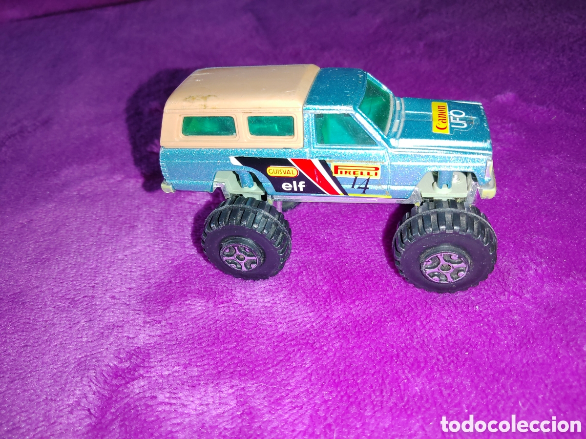 Coches a escala: ANTIGUO COCHE GUISVAL NISSAN 4X4