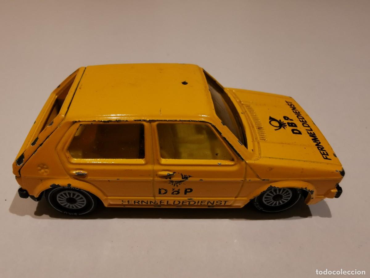 Coches a escala: VW Golf LS Siku 1/64 - Foto 6