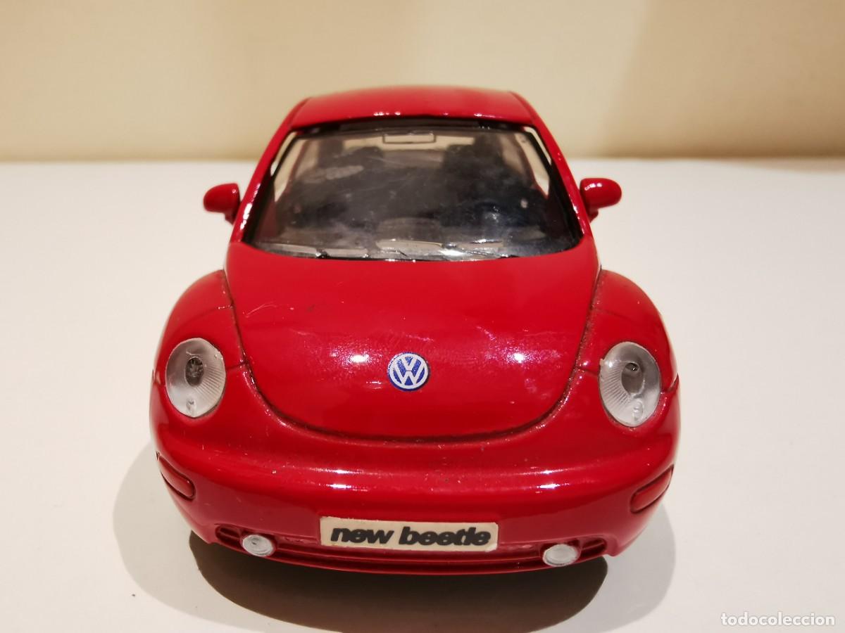 Coches a escala: VW Beetle Maisto 1/37 - Foto 2