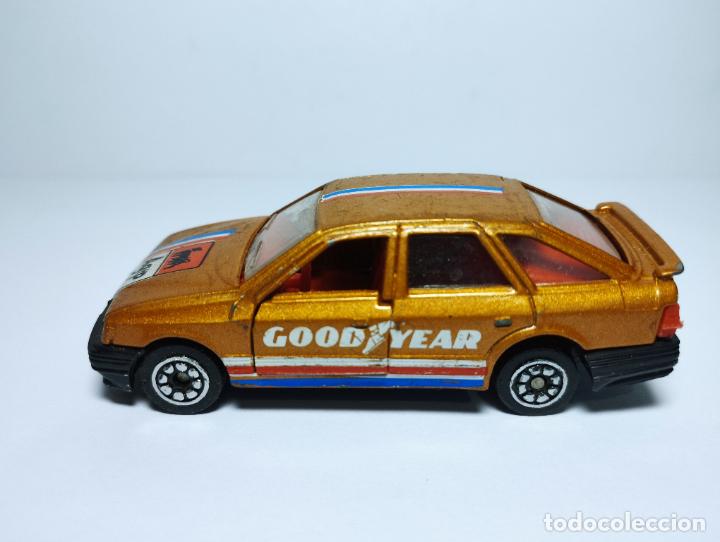 Coches a escala: FORD SCORPIO DE GUISVAL CAMPEON 1,64