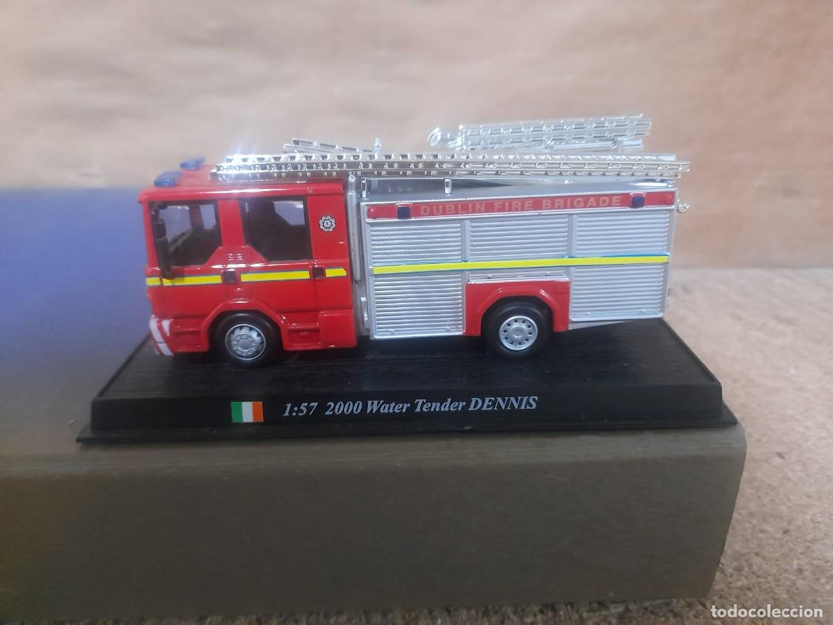 Coches a escala: 2000 Water Tender DENNIS.Coches de Bomberos del Mundo.Del Prado escala 1/57