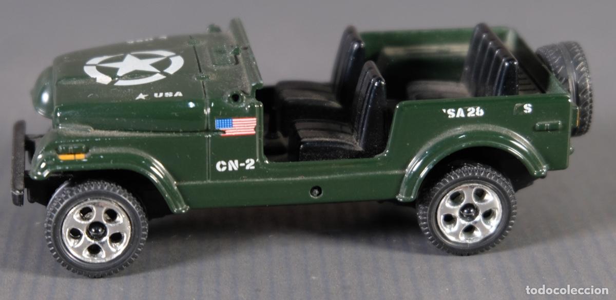 Modellautos: R&eacute;plica coche Urago escala 1:43 made in Italy