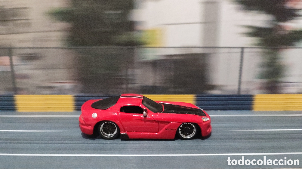 Coches a escala: MAISTO - Dodge Viper SRT - Foto 4