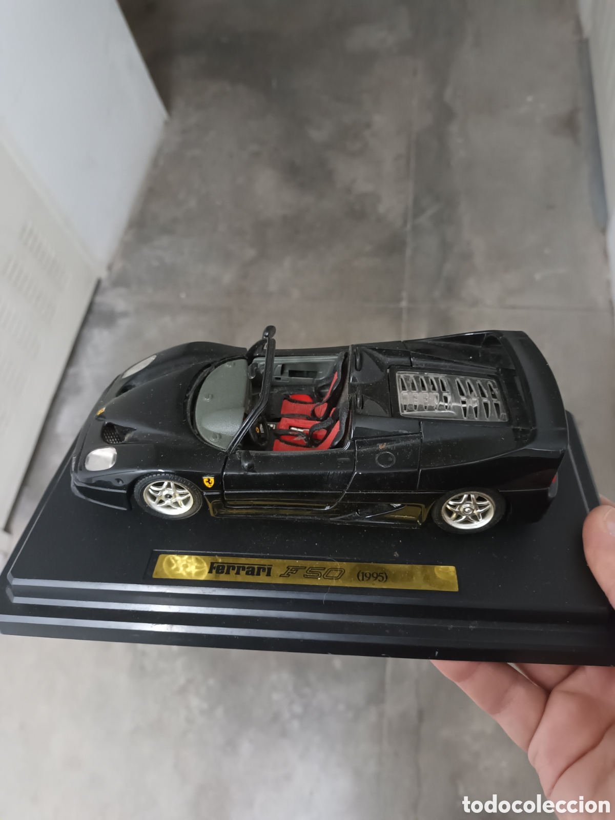 Coches a escala: FERRARI F 50 1995. BIEN CONSERVADO. TAL Y COMO RSTA EN LAS FOTOS.