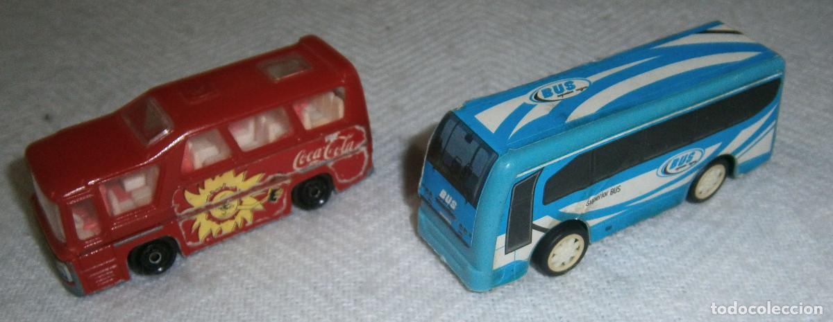 Coches a escala: autobuses de coleccion uno de cocacola y otro superior Bus