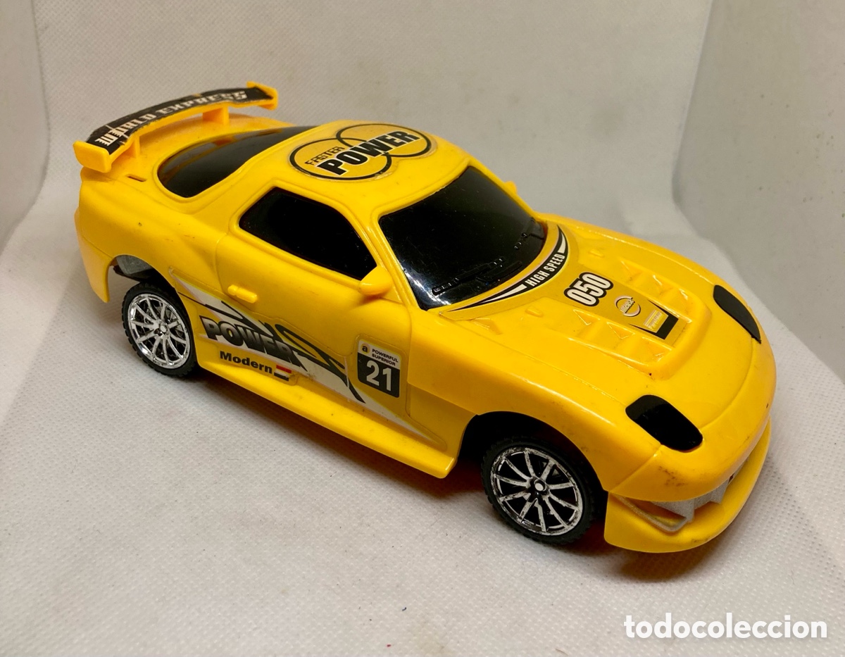 Coches a escala: GRAN COCHE A PILAS COMO NUEVO - Foto 2