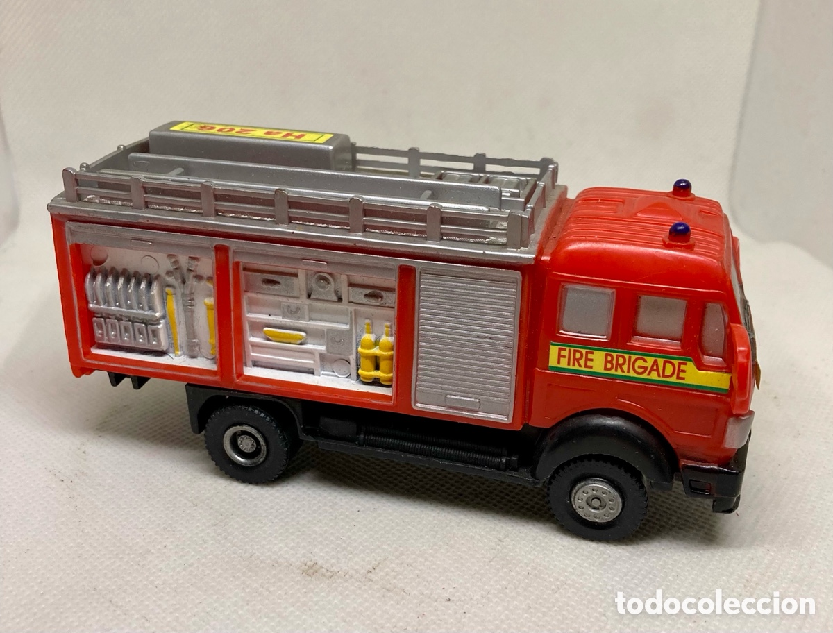 Coches a escala: CAMI&Oacute;N DE BOMBEROS NUEVO - Foto 2