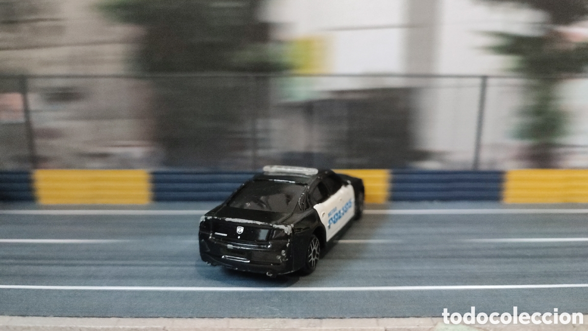 Coches a escala: MAISTO - Dodge Charger - Foto 2