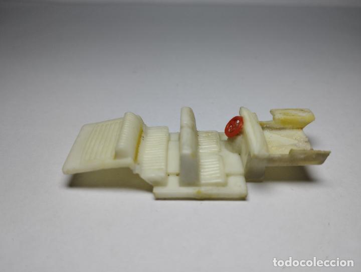 Coches a escala: RECAMBIOS ORIGINALES CARROCERIA INTERIOR RENAULT 6 DE GUISVAL CAMPEON ,1,64