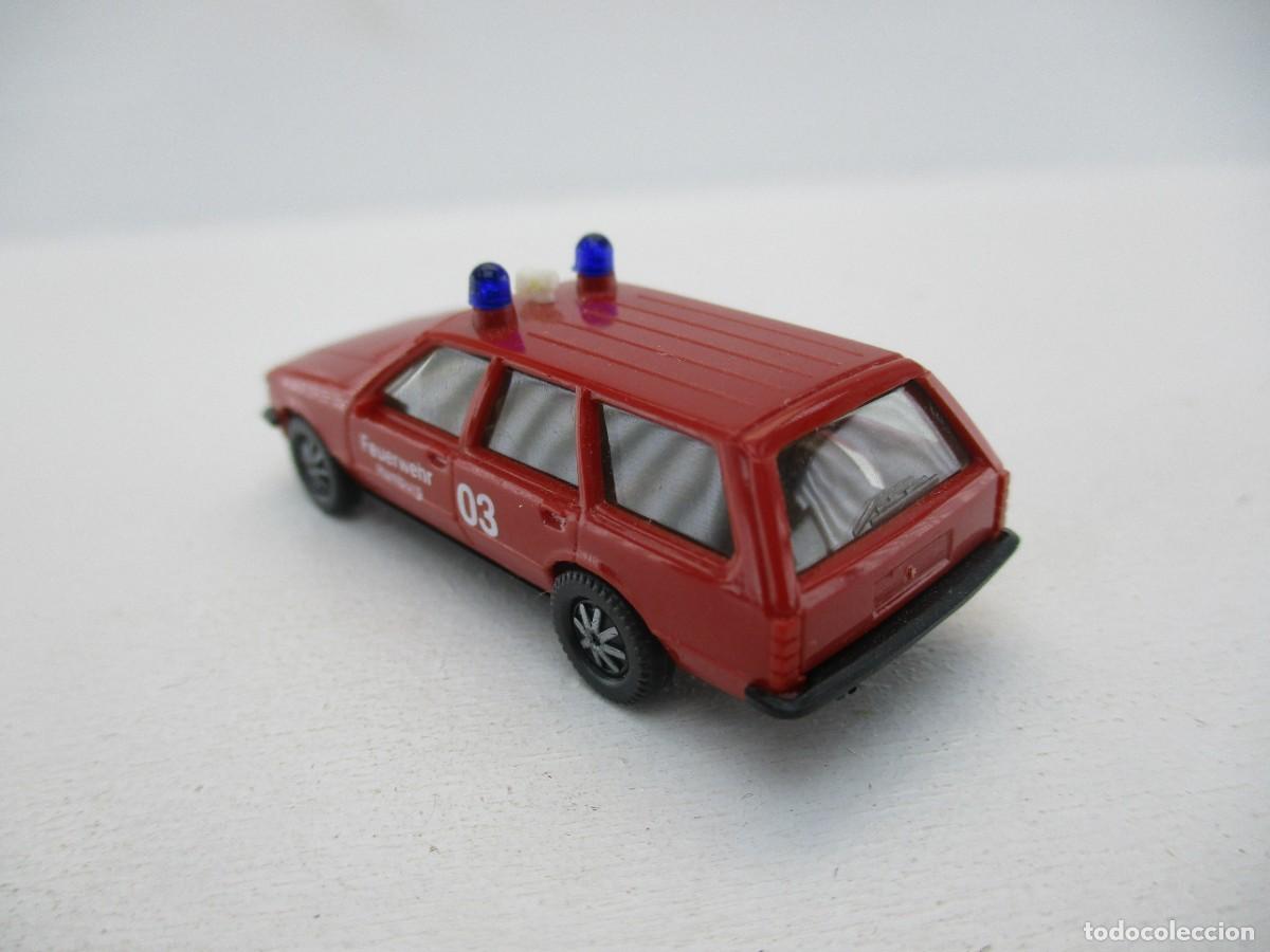Coches a escala: COCHE ESCALA 1:87 REF B9 - Foto 4