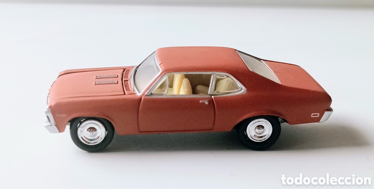 Coches a escala: CHEVY NOVA 70 / JOHNNY LIGHTNING / 1/64 - Foto 5