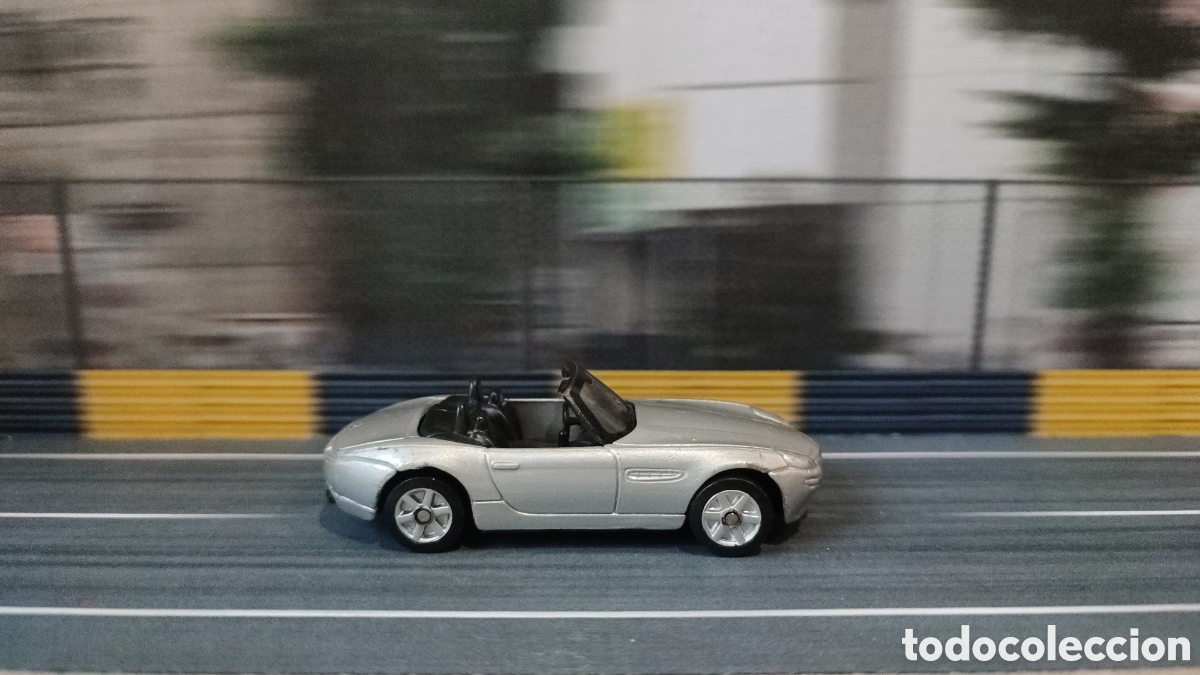 Coches a escala: MAISTO - BMW Z8 - Foto 4
