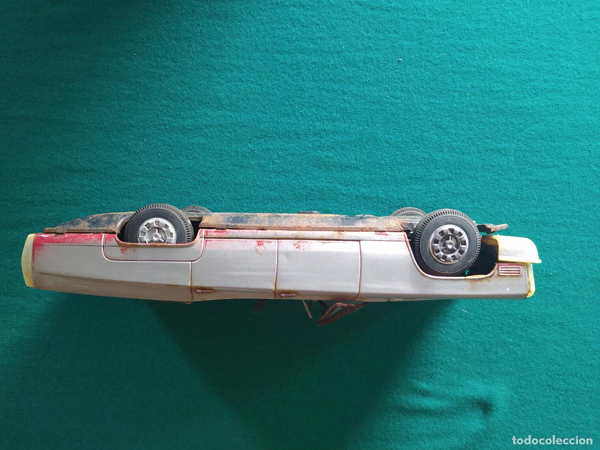 Coches a escala: COCHE ANTIGUO DE HOJALATA - Foto 2