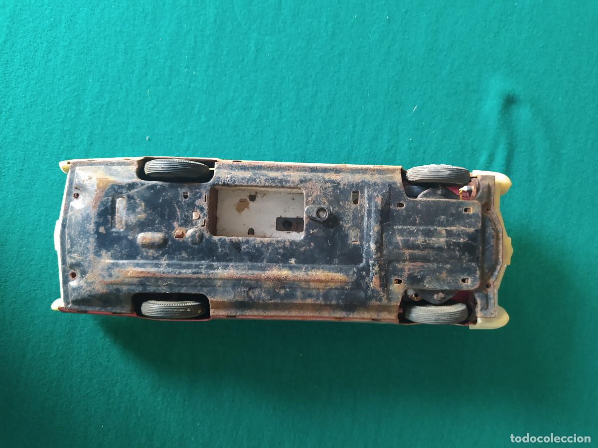 Coches a escala: COCHE ANTIGUO DE HOJALATA - Foto 4