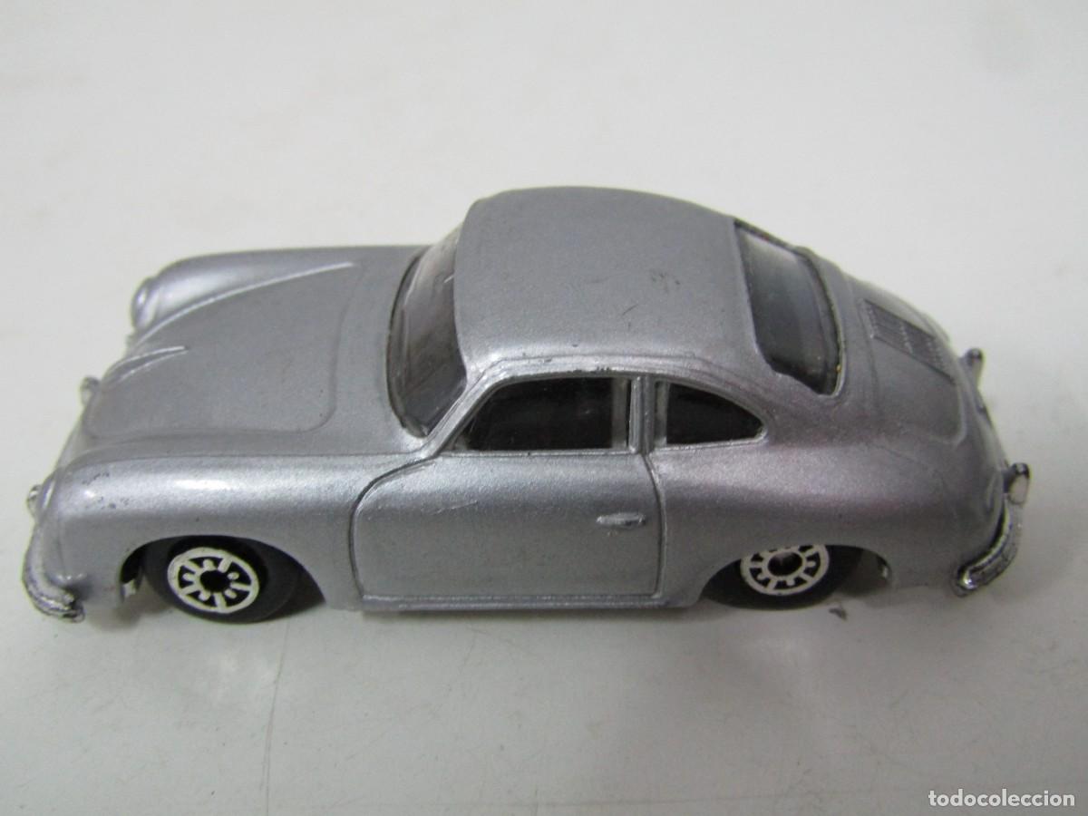Coches a escala: PORSCHE 355A DE MAISTO - Foto 2