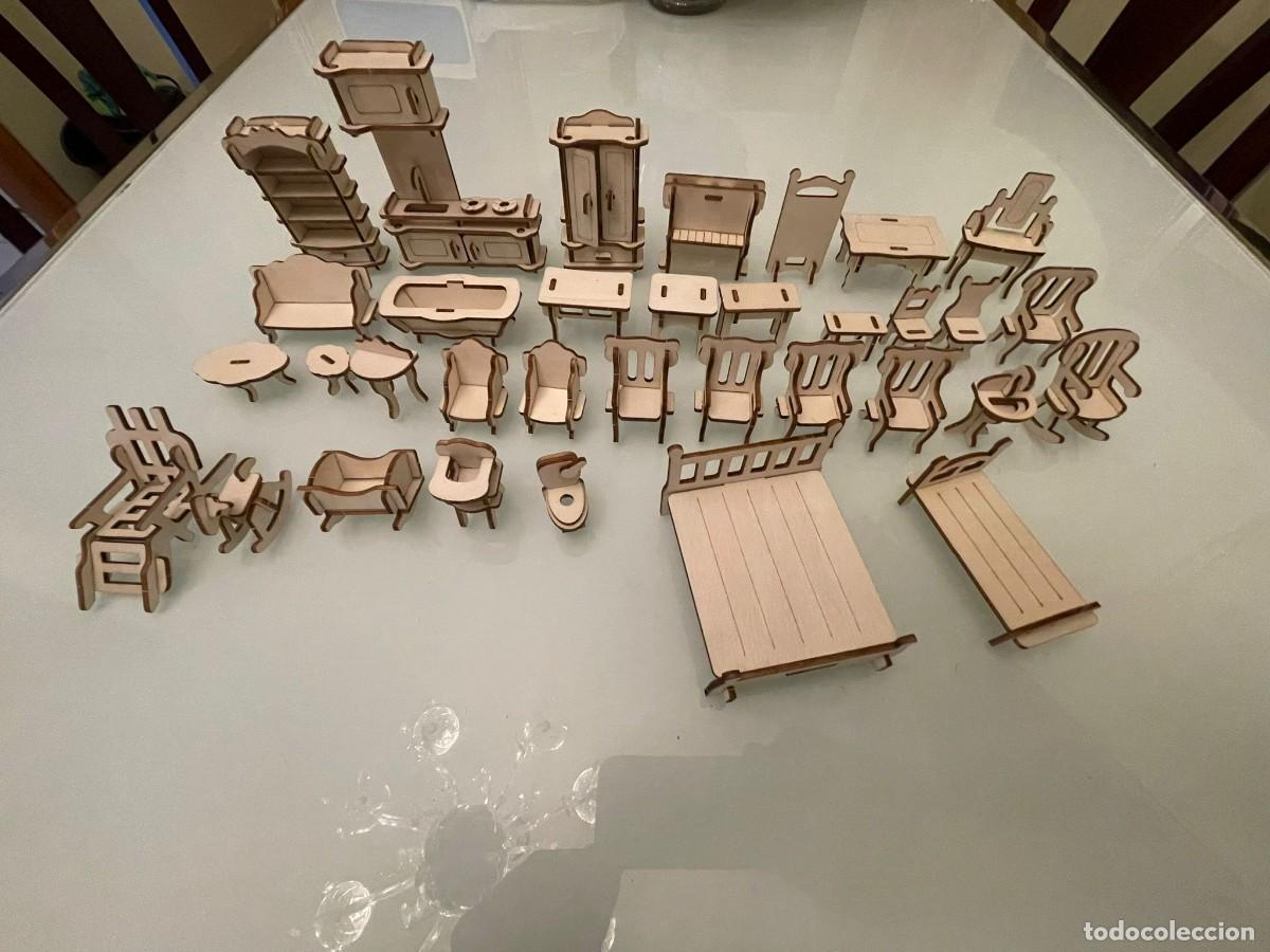 Modellautos: 34 Figuras para casas de mu&ntilde;ecas escala 1/12