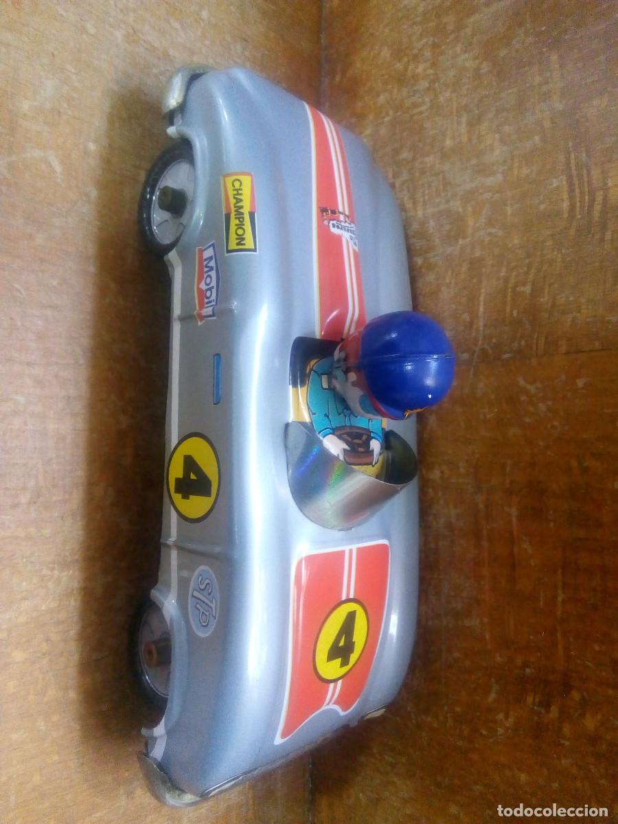 Coches a escala: COCHE DE HOJALATA R&Eacute;PLICA - Foto 2
