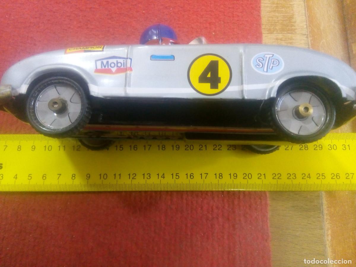 Coches a escala: COCHE DE HOJALATA R&Eacute;PLICA - Foto 5