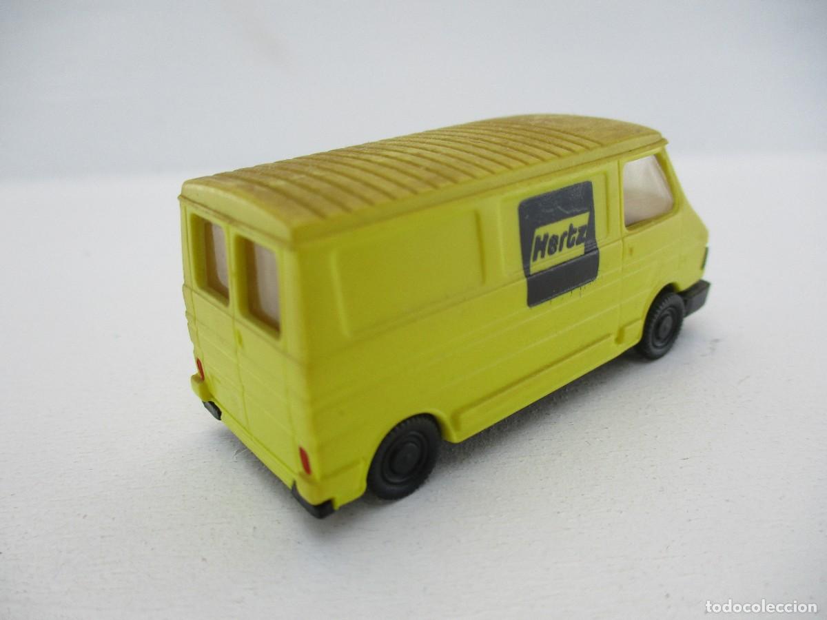 Coches a escala: COCHE ESCALA 1:87 REF A12 - Foto 2