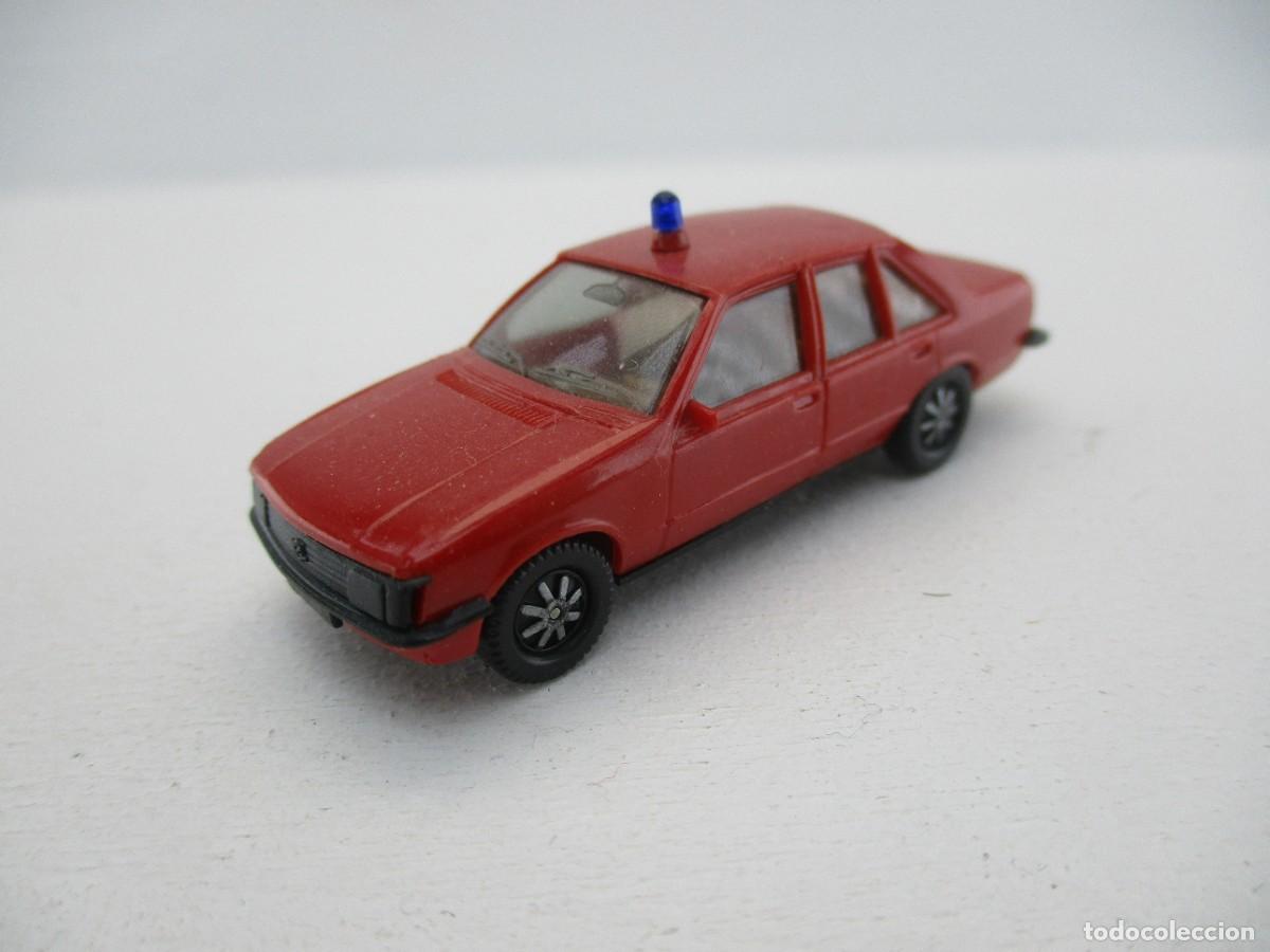Coches a escala: COCHE ESCALA 1:87 REF A12 - Foto 1