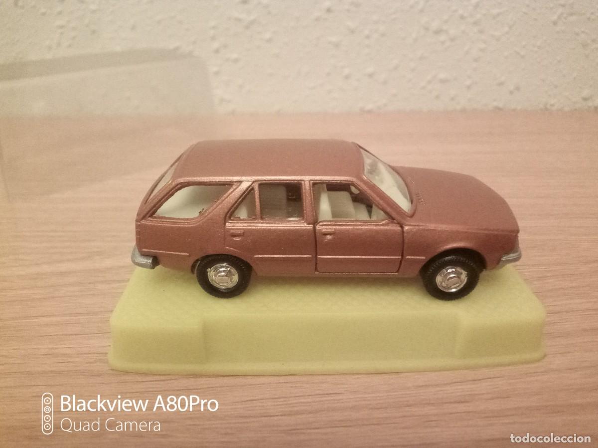 Coches a escala: Mira Renault 18 - Foto 5