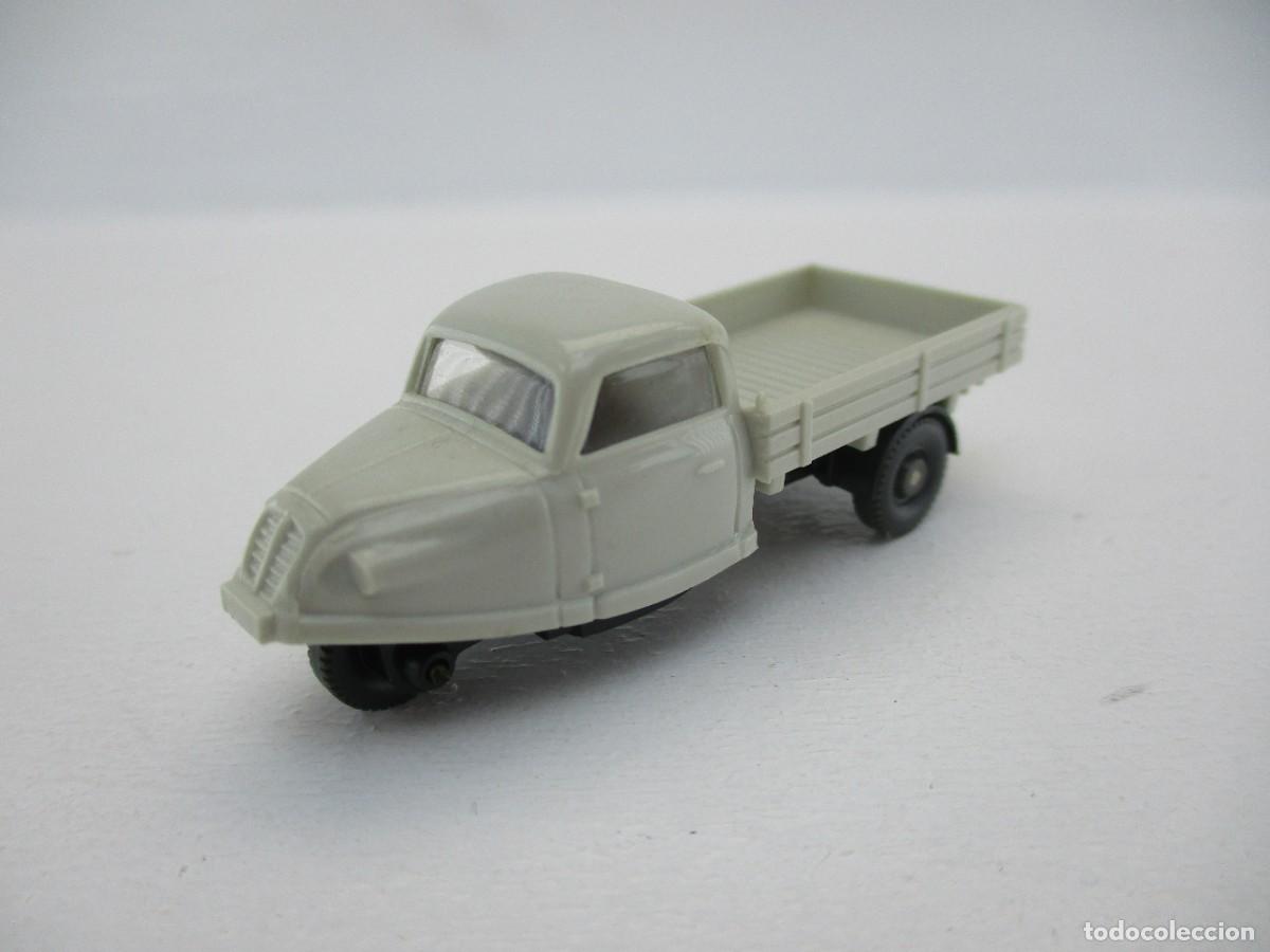 Coches a escala: COCHE ESCALA 1:87 REF FJ - Foto 1