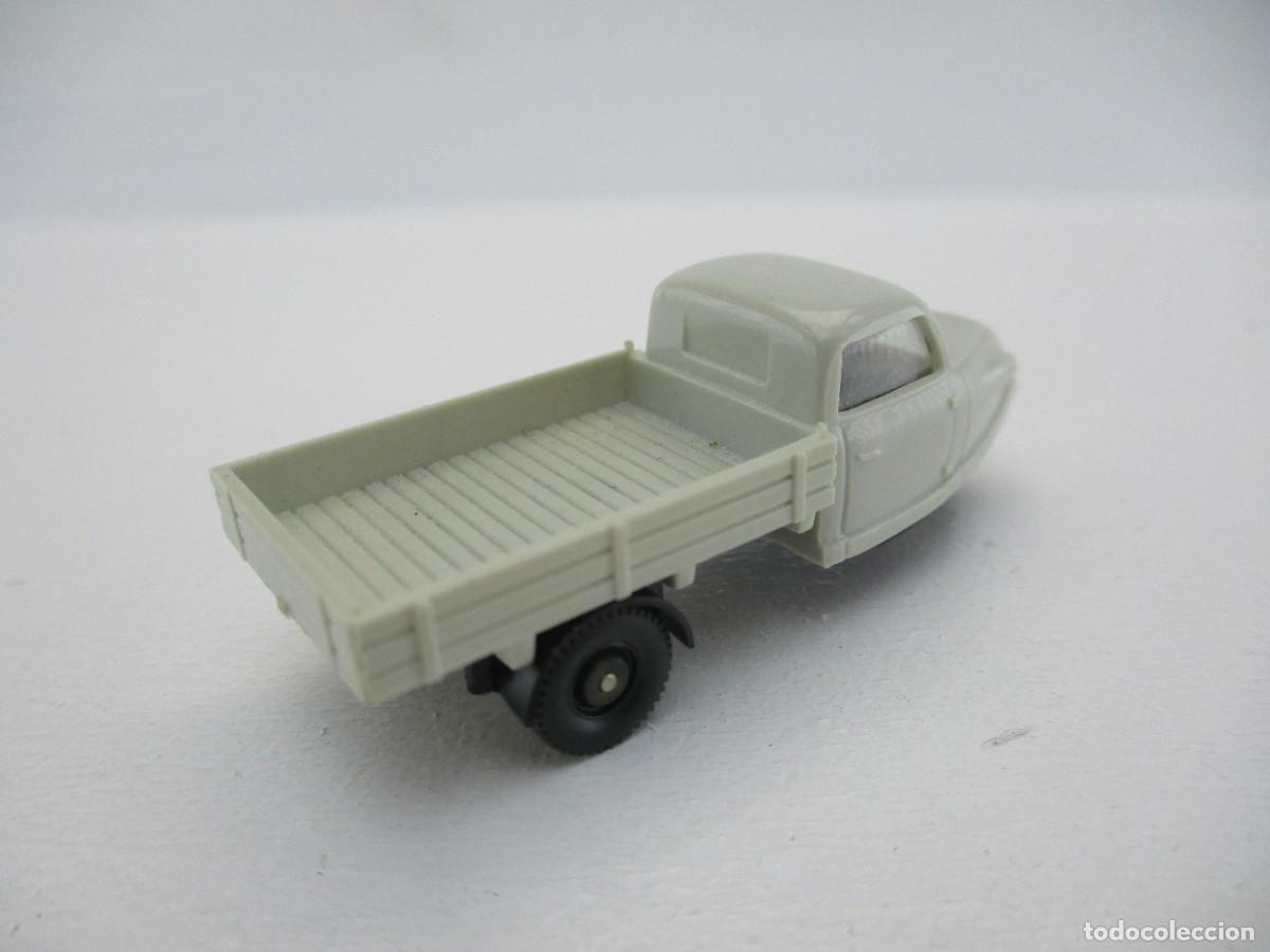 Coches a escala: COCHE ESCALA 1:87 REF FJ - Foto 2