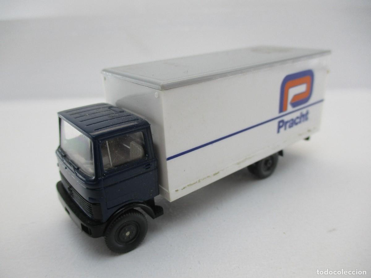 Coches a escala: CAMION ESCALA 1:87 REF KJ - Foto 1