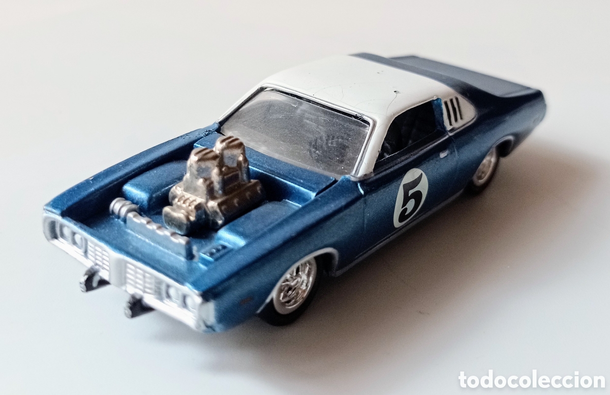 Coches a escala: DODGE CHARGER 1973 / JOHNNY LIGHTNING / 1/64 - Foto 5