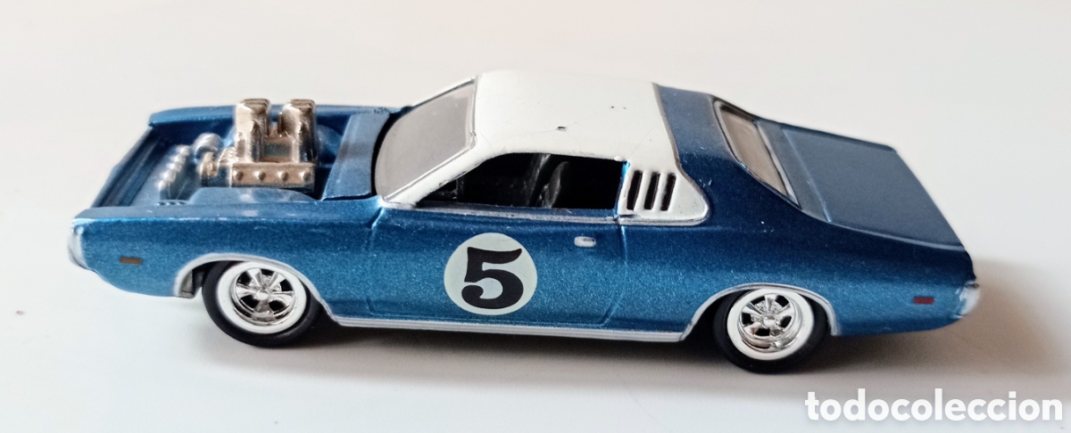 Coches a escala: DODGE CHARGER 1973 / JOHNNY LIGHTNING / 1/64 - Foto 7