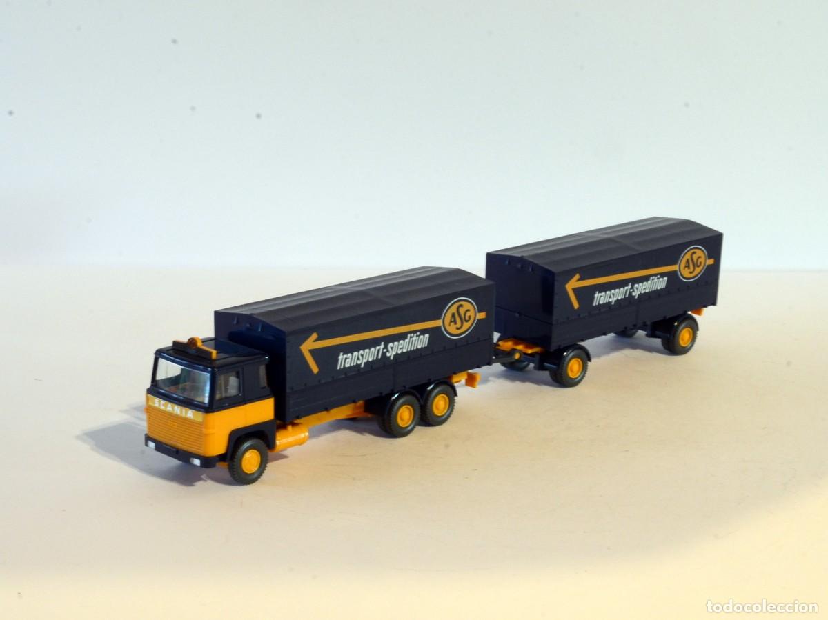 Coches a escala: Wiking Escala 1:87 HO Antiguo Cami&oacute;n Scania 110 con Remolque ASG 1975 - 76