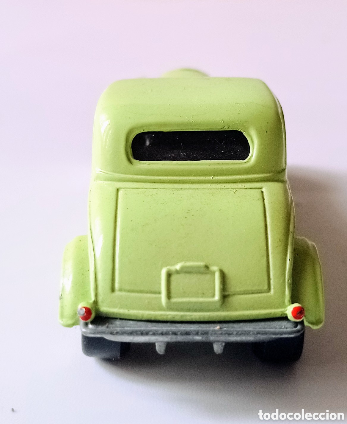 Coches a escala: HOT ROD FLATHEAD / JOHNNY LIGHTNING / 1/64 - Foto 6