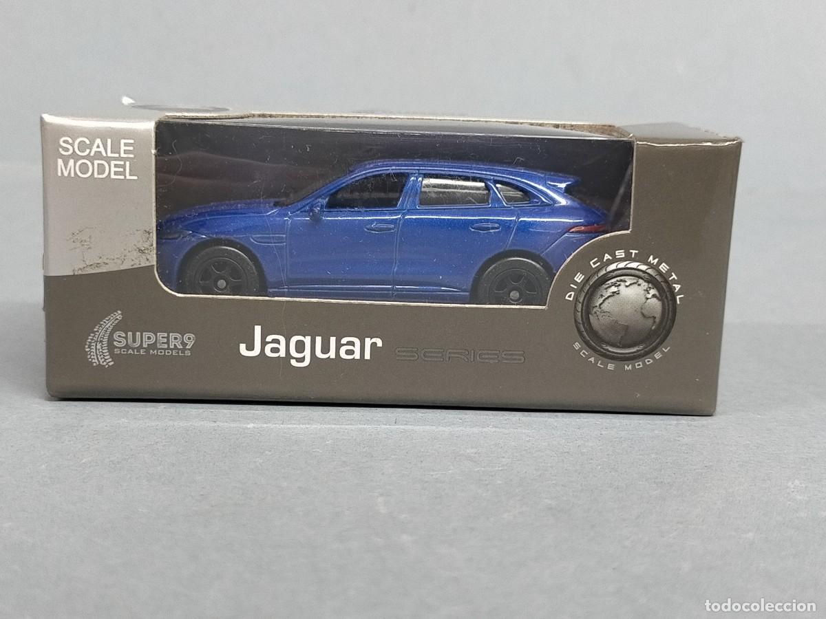 Coches a escala: JAGUAR F- Pace - Foto 1