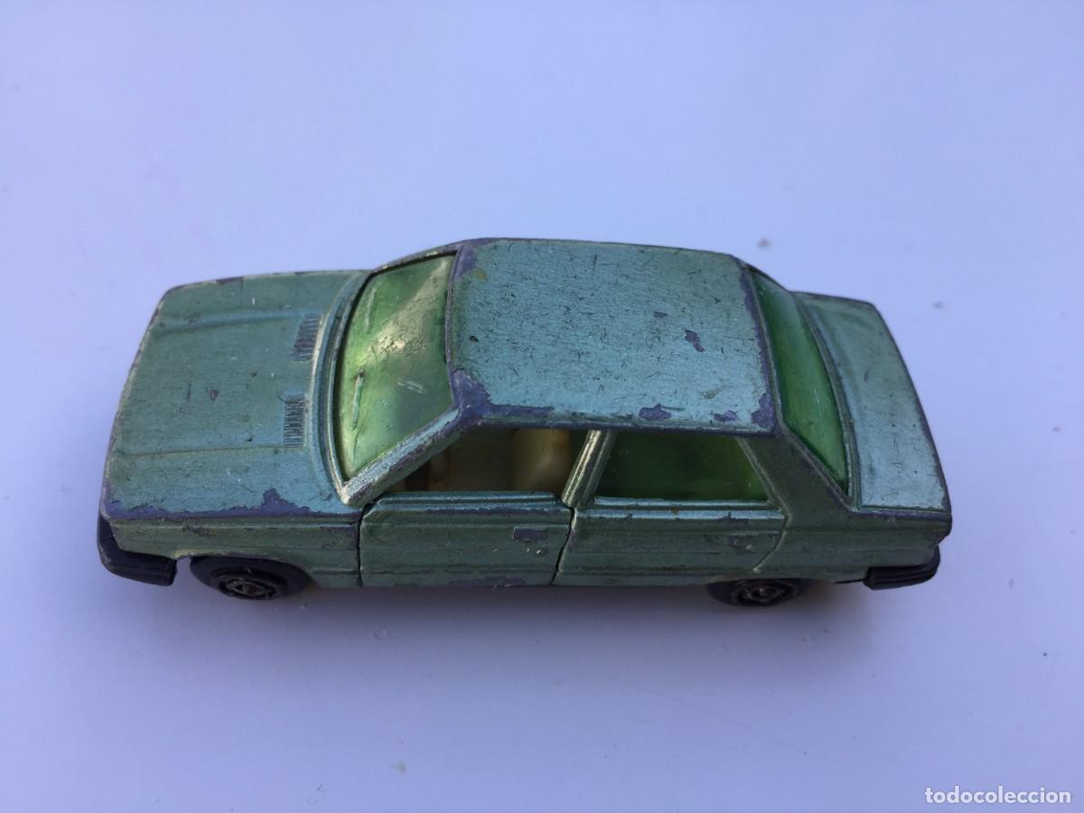 Coches a escala: Coche Renault 9 Guisval 1/64