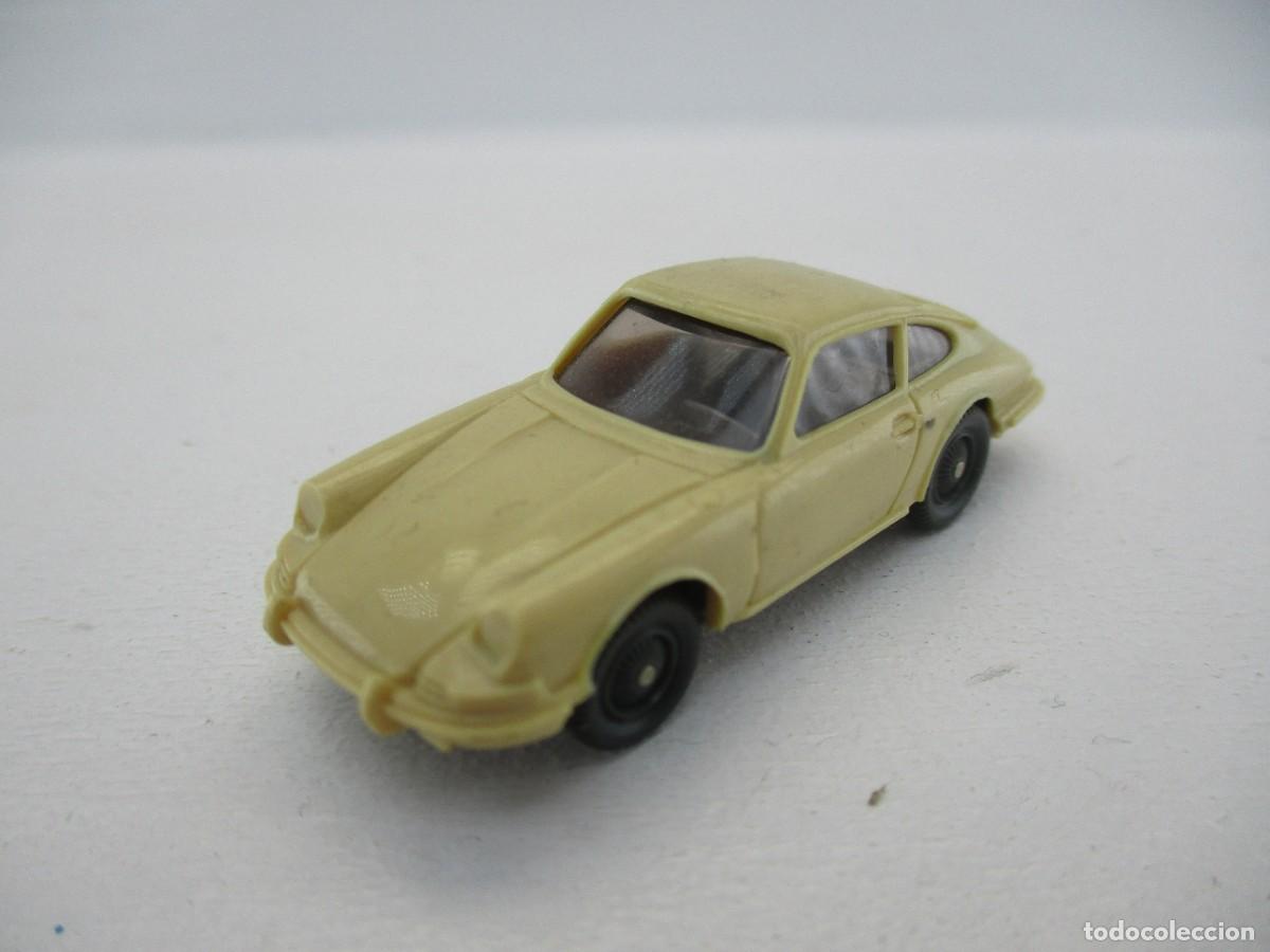 Coches a escala: COCHE ESCALA 1:87 REF B2 - Foto 1